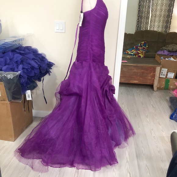 Mega tulle with side ruffles - Picture 2 of 11